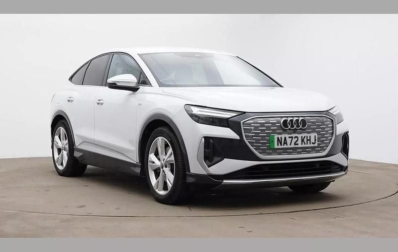 White Used 2022 Audi Q4 Sportback e-tron S-Line SUV | £28,500 (Fair price) - Image 1/4