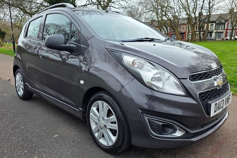 Used Chevrolet Spark LTZ 81 HP (59 kW) 2013 Grey Hatchback