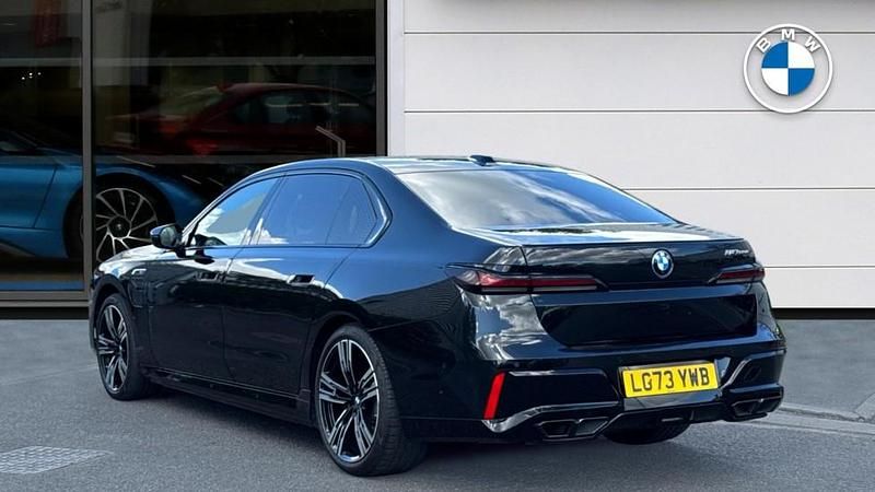 Used BMW M760e Comfort Edition 563 HP (414 kW) 2023 Black Sedan