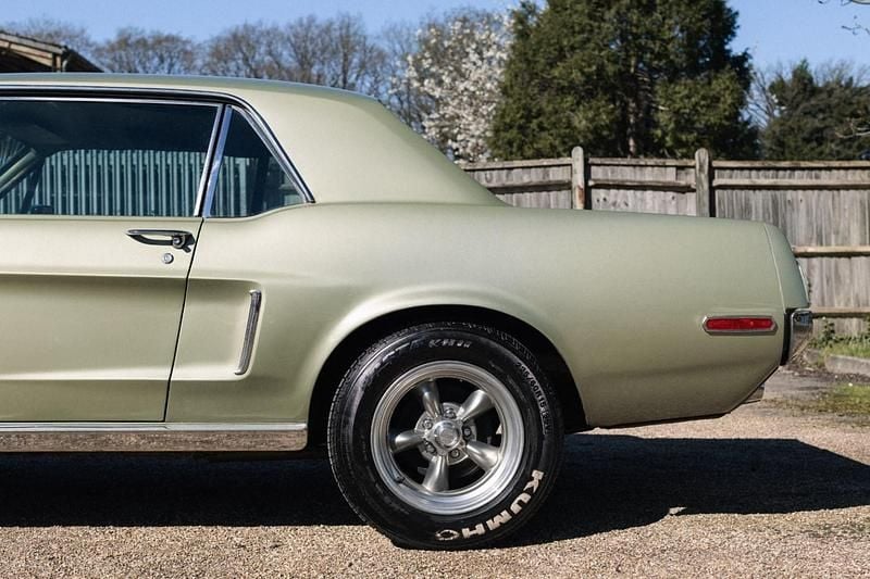 Used Ford Mustang 2013 Green Coupe