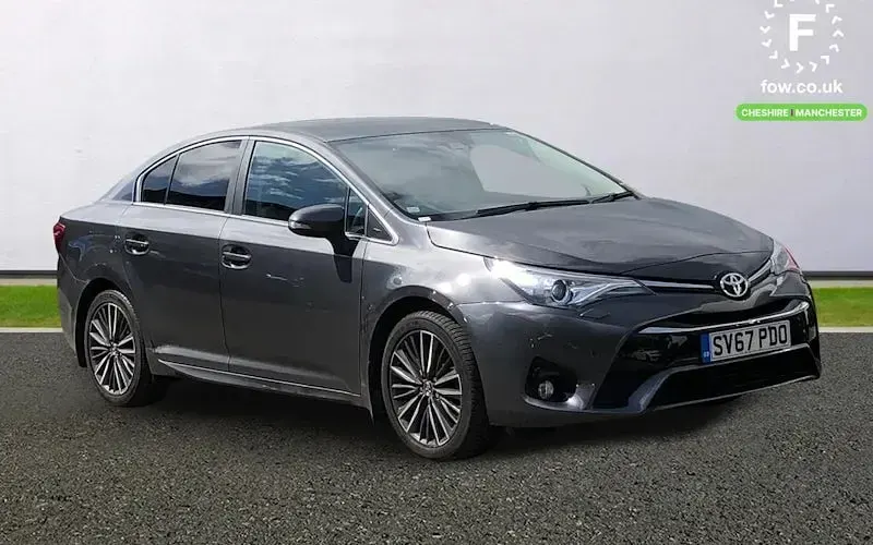 Used Toyota Avensis 147 HP (108 kW) 2017 Sedan