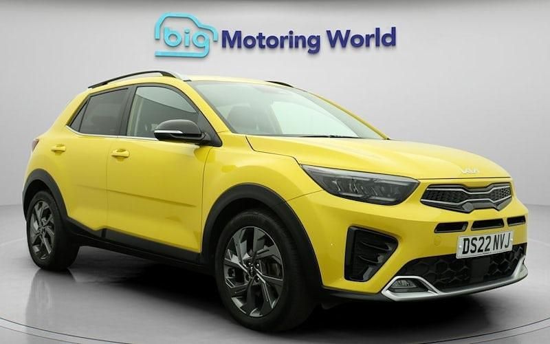 Yellow Used 2022 Kia Stonic GT-Line SUV | £13,300 (Good price) - Image 1/4