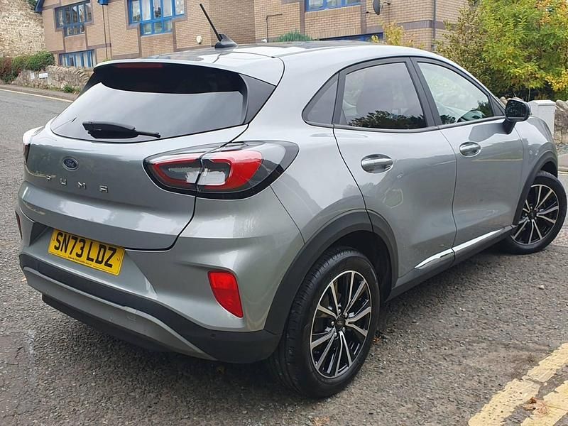 Used Ford Puma Titanium 125 HP (91 kW) 2023 Silver Hatchback