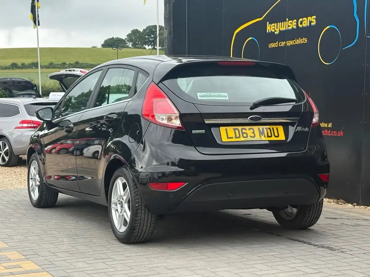 Used Ford Fiesta Zetec 2013 Black Hatchback