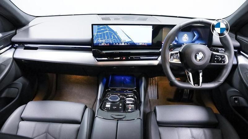 Used BMW 520 M Sport 205 HP (150 kW) 2024 White