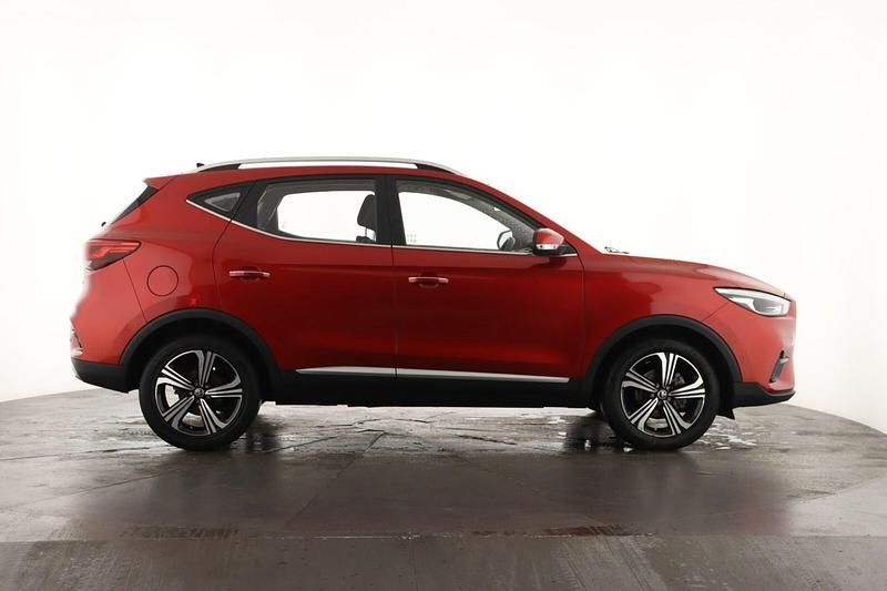 Used MG ZS Excite 2021 Red Hatchback