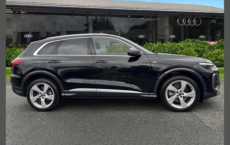 Usado Audi Q5 S-Line 204 CV (150 kW) 2025 Negro SUV