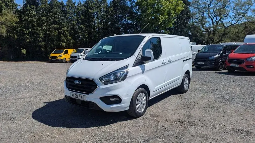 Used Ford Transit Custom Premium 130 HP (95 kW) 2021 White Van