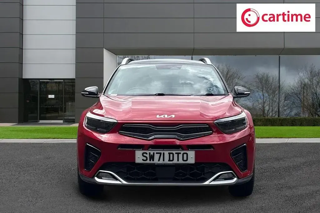 Used Kia Stonic GT-Line S 118 HP (86 kW) 2022 Red SUV