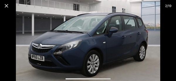 Blue Used 2015 Vauxhall Zafira Design Edition MPV | £5,495 (Fair price) - Image 1/1