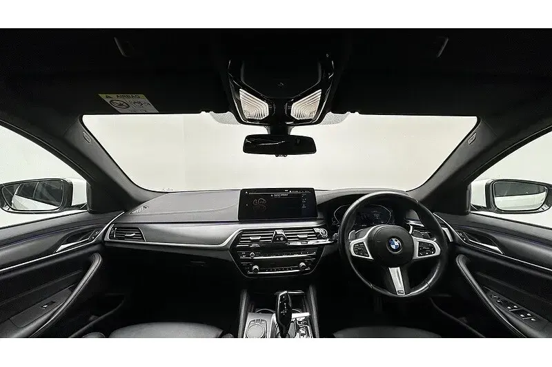 Used BMW 520 M Sport 2021 White Sedan
