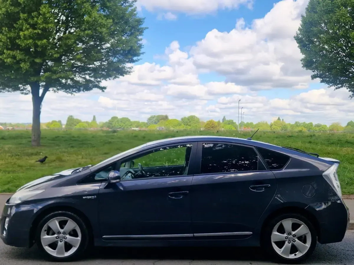Używany Toyota Prius 2009 Szary Hatchback