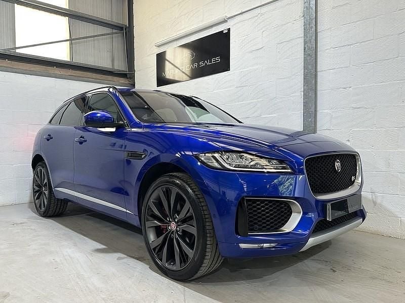 Blue Used 2016 Jaguar F-Pace First Edition SUV | £19,450 (Fair price) - Image 1/4