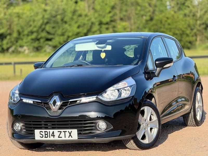 Used Renault Clio IV Dynamique 75 HP (55 kW) 2014 Black Hatchback