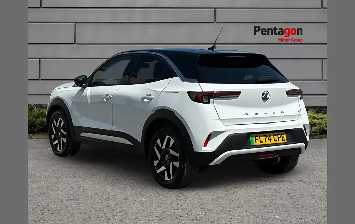 Used Vauxhall Mokka 100 kW (136 HP) 2024 White SUV