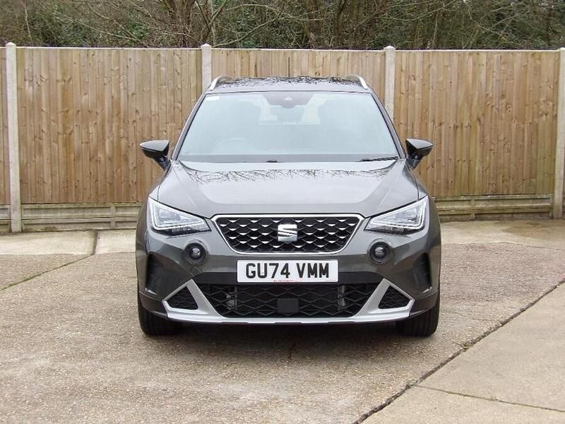 Used Seat Arona Xperience 113 HP (83 kW) 2024 Green SUV