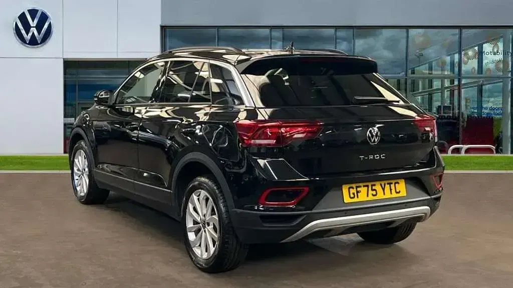 Used VW T-Roc Match 150 HP (110 kW) 2025 Black SUV