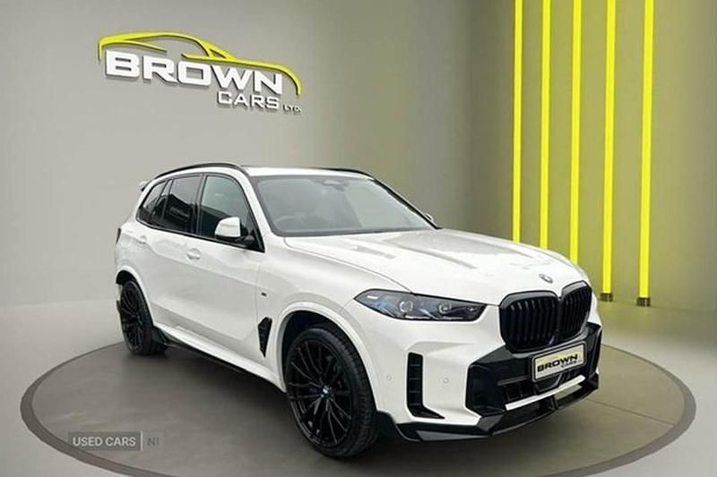 White Used 2024 BMW X5 M Sport SUV | £63,495 (Expensive) - Image 1/1