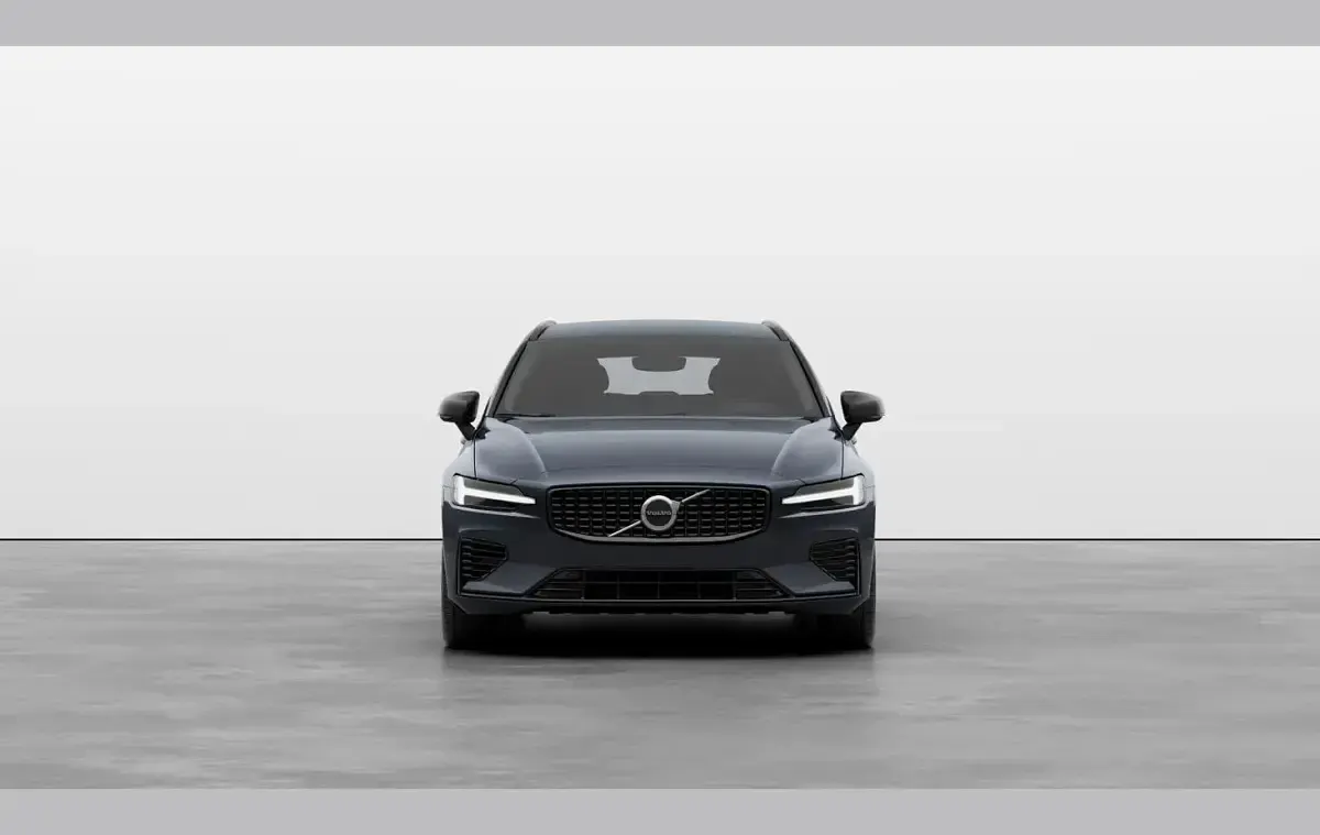 New Volvo V60 Plus 329 HP (241 kW) 2025 Other Estate