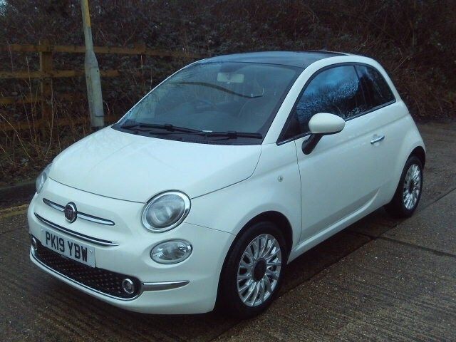 White Used 2019 Fiat 500 Lounge Hatchback | £5,495 (Good price) - Image 1/4
