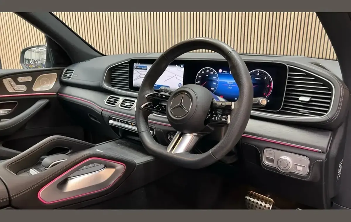 Used Mercedes GLS450 AMG Line Premium Plus 362 HP (266 kW) 2025 Black SUV
