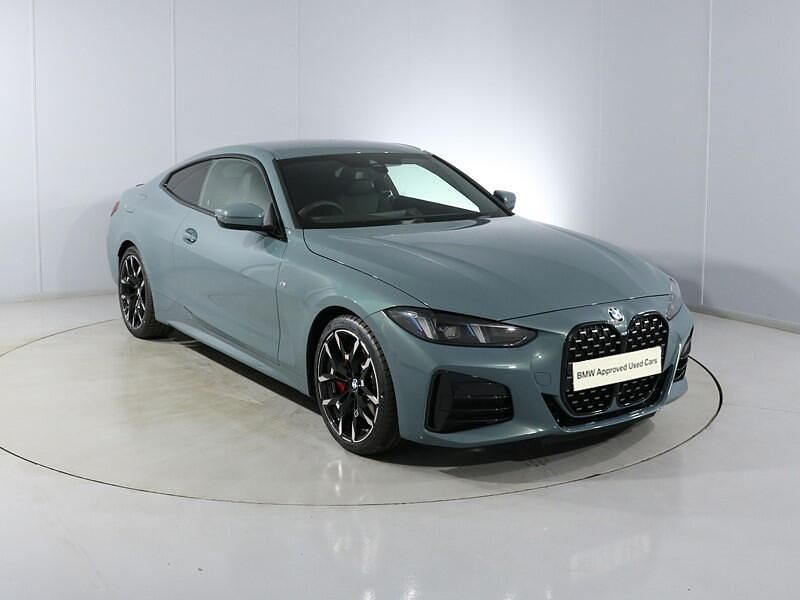 Green Used 2025 BMW 420 M Sport Coupe | £44,950 (Expensive) - Image 1/4