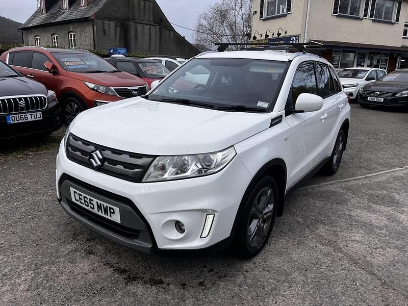 Used Suzuki Vitara SZ-T 120 HP (88 kW) 2015 White SUV