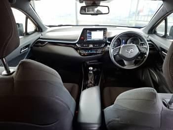 Used Toyota C-HR Design 122 HP (89 kW) 2020 Blue SUV