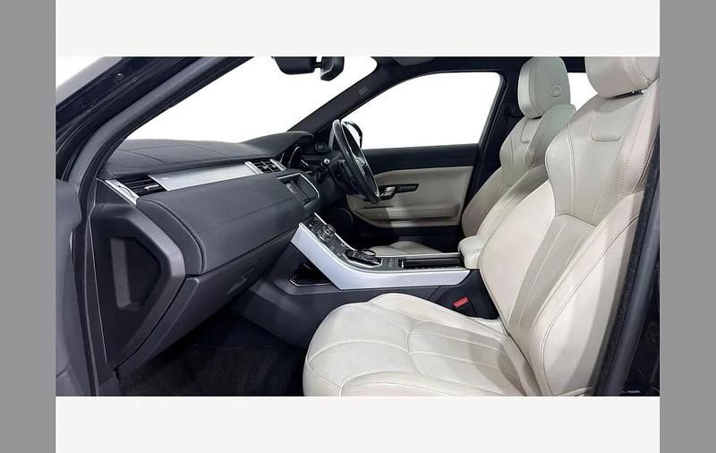 Used Land Rover Range Rover evoque HSE Dynamic 180 HP (132 kW) 2017 Black SUV