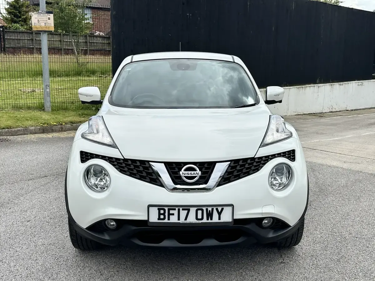 Used Nissan Juke Tekna 2017 White SUV