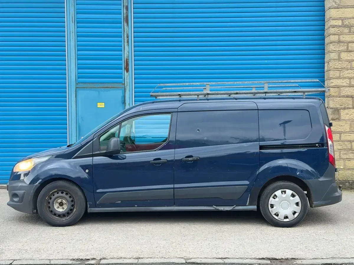 Used Ford Transit Connect 95 HP (69 kW) 2014 Blue MPV