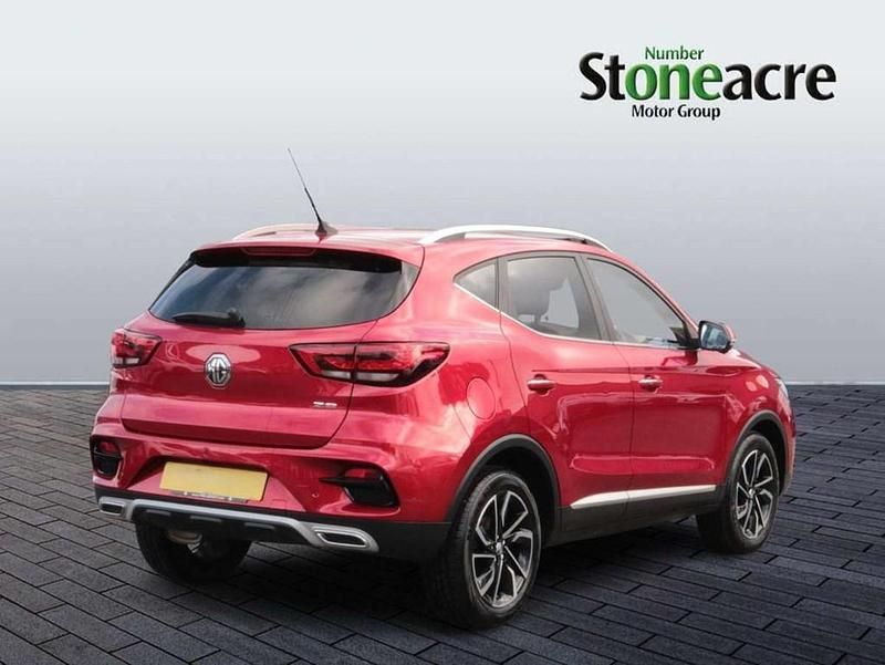 Used MG ZS Exclusive 111 HP (81 kW) 2024 Red SUV