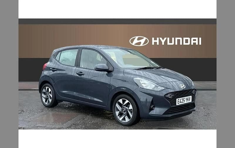 Used Hyundai i10 Advanced 63 HP (46 kW) 2025 Grey Hatchback