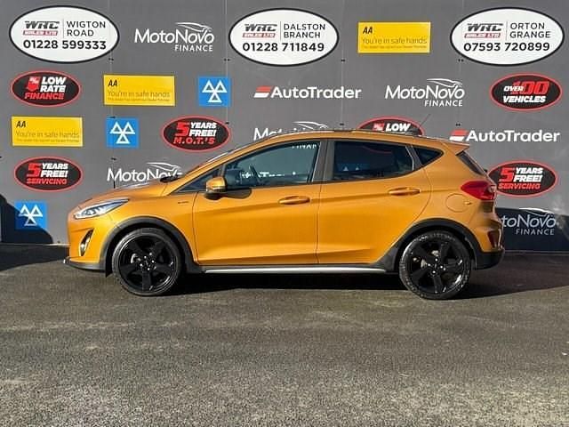 Used Ford Fiesta Active X 100 HP (73 kW) 2018 Yellow Hatchback