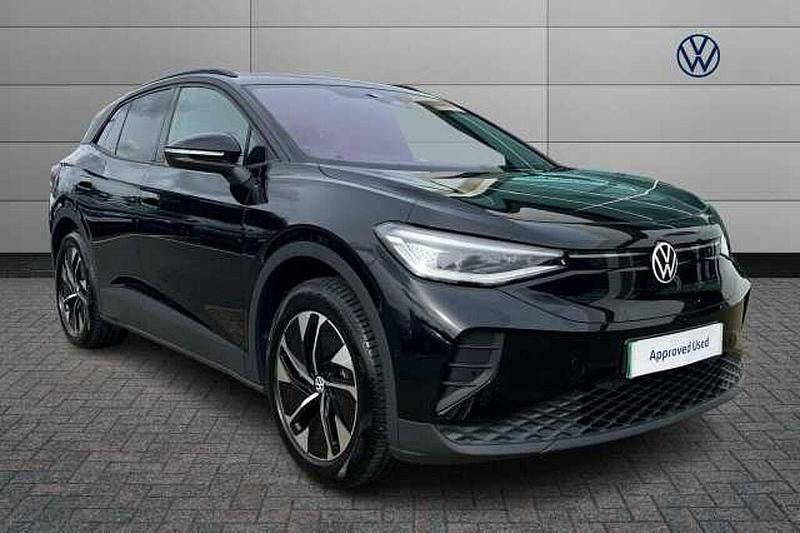Black Used 2025 VW ID.4 Pro SUV | £31,123 (A bit pricey) - Image 1/4