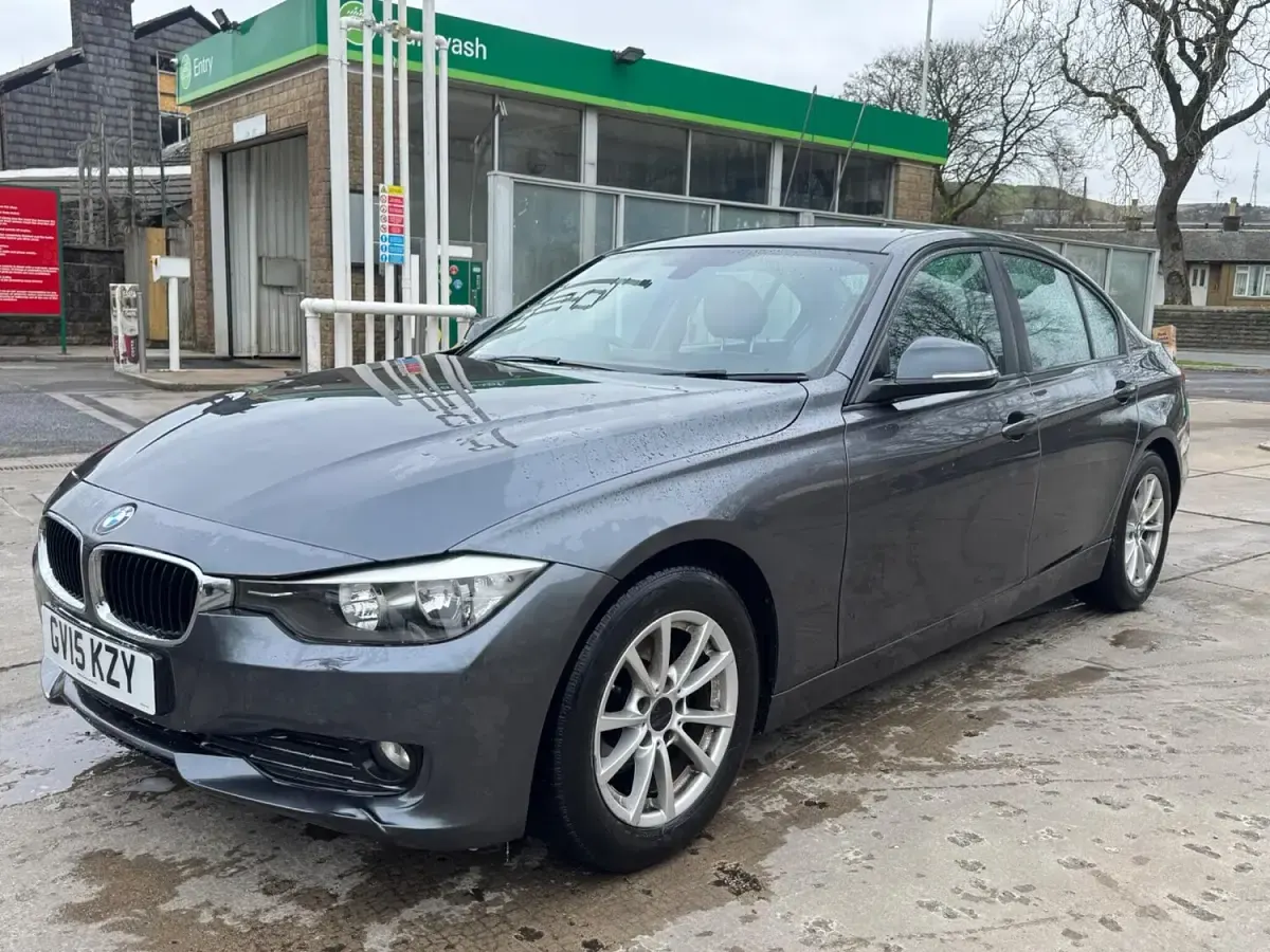 Used BMW 320 Efficient Dynamics 2015 Grey Sedan