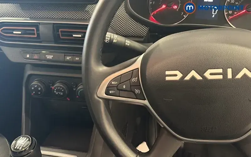 Used Dacia Sandero Expression 91 HP (66 kW) 2023 Blue Hatchback