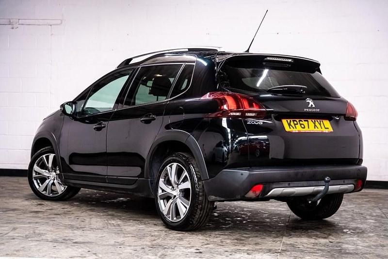 Used Peugeot 2008 Allure 100 HP (73 kW) 2017 Black SUV