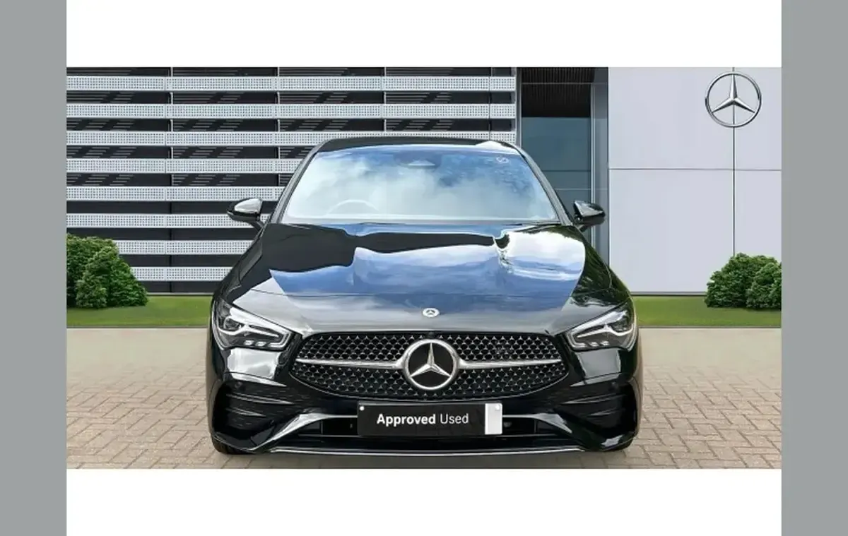 Used Mercedes CLA250 Executive 214 HP (157 kW) 2025 Black Coupe