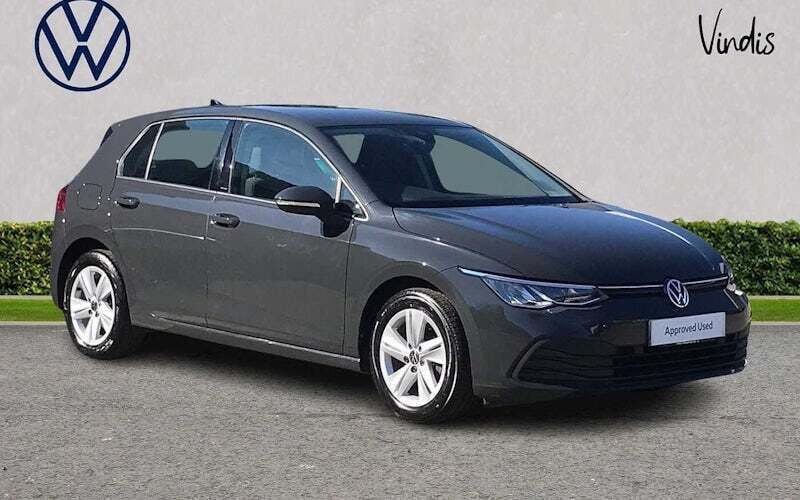 Used 2024 VW Golf VIII Life Hatchback | £17,156 (Super price) - Image 1/4