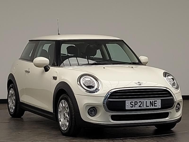 White Used 2021 Mini ONE Classic Hatchback | £14,498 (Good price) - Image 1/4