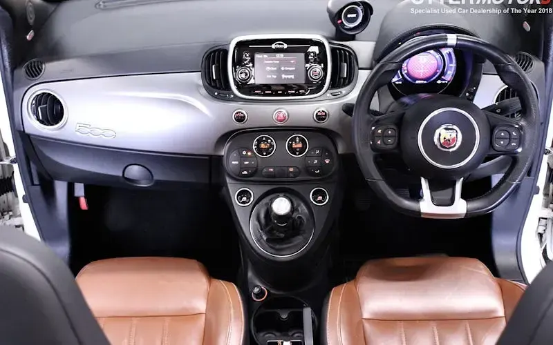 Used Abarth 595C Turismo 167 HP (122 kW) 2019 Cabriolet