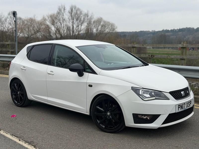 Used Seat Ibiza FR 110 HP (80 kW) 2017 White Hatchback