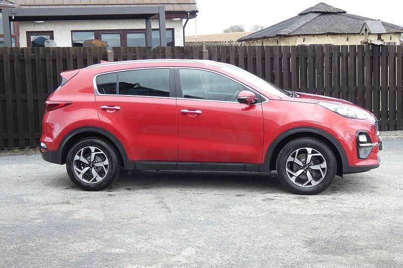 Used Kia Sportage 130 HP (95 kW) 2018 Red SUV