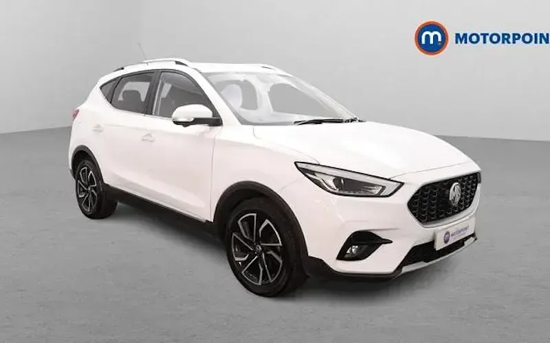 Usado MG ZS Exclusive 106 HP (77 kW) 2024 SUV