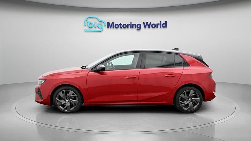 Used Vauxhall Astra S 178 HP (130 kW) 2023 Red Hatchback