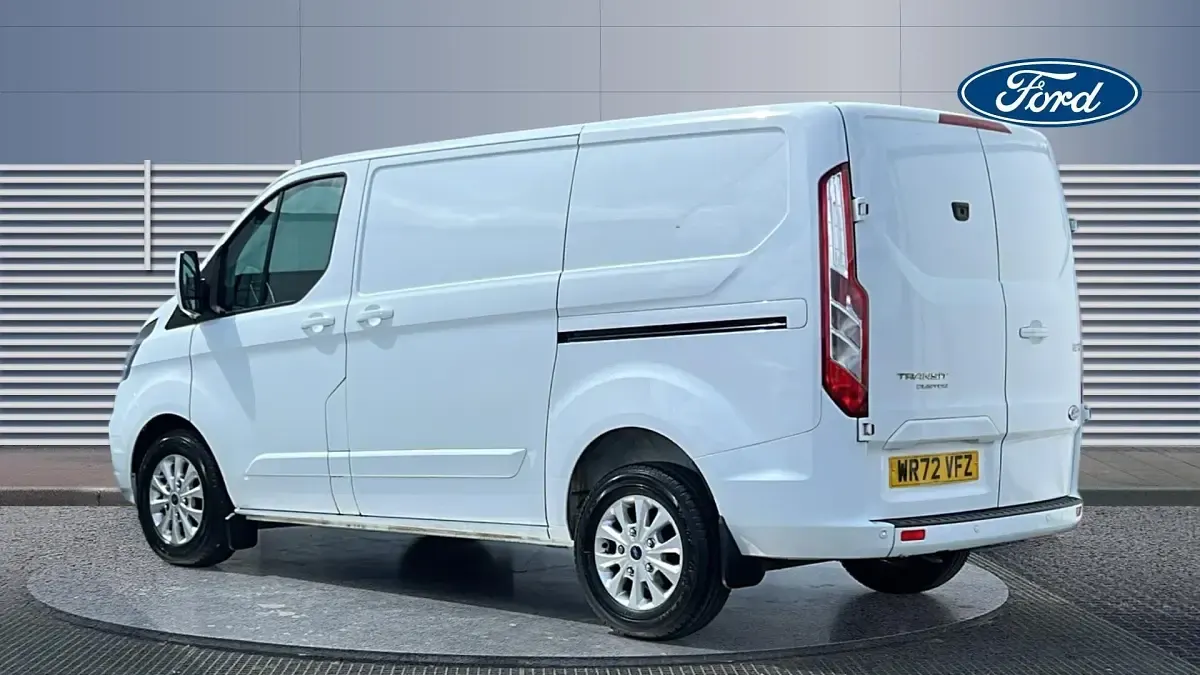 Usado Ford Transit Custom Limited 130 HP (95 kW) 2023 Van