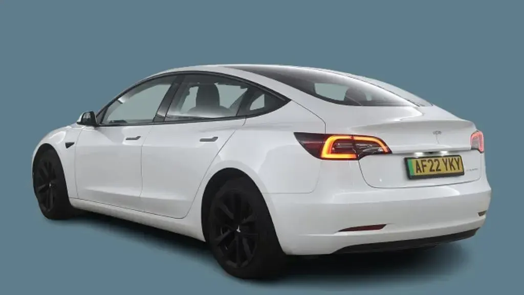 Used Tesla Model 3 Long Range AWD 366 kW (498 HP) 2022 Sedan