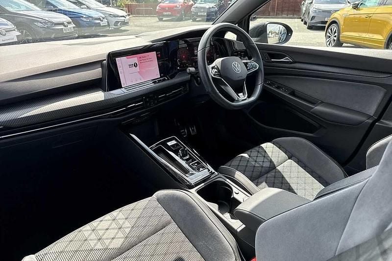 Image 2/4