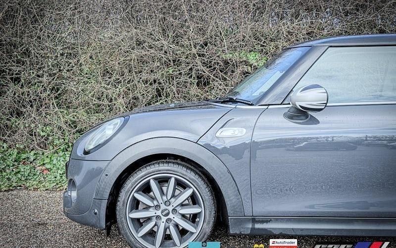 Used Mini Cooper S Exclusive 192 HP (141 kW) 2020 Hatchback